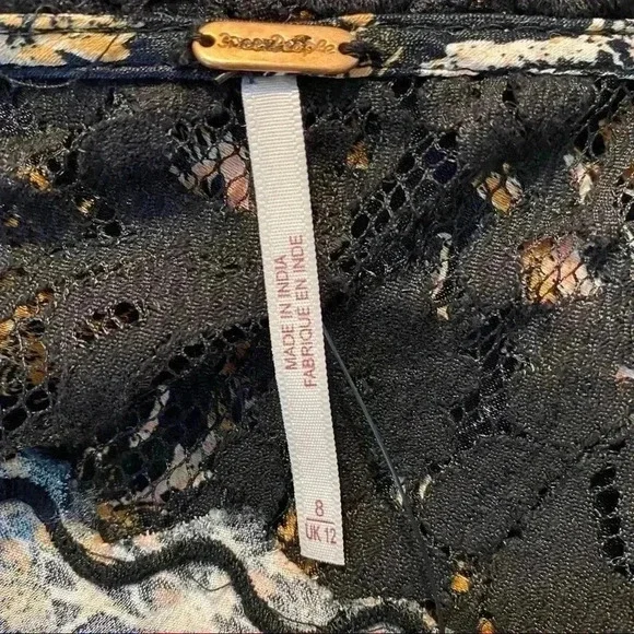 Free People Lucie Mini Dress in Black Combo With Lace Detail Size 8 - Picture 9 of 16